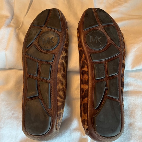 Micheal Kors leopard ballet shoes 8.5B - Picture 5 of 5